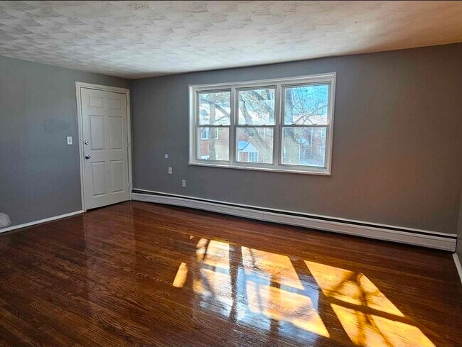 Photo - 1279 Quinnipiac Ave Unidad 19