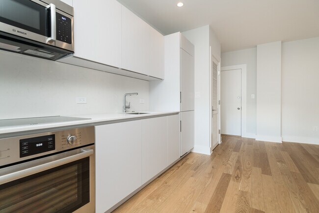 Photo - 123 Highland Ave Unit 25