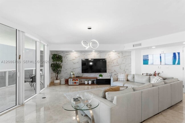 Building Photo - 17201 Collins Ave Unit 3304