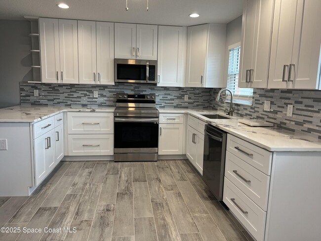 Photo - 340 Sea Grape St