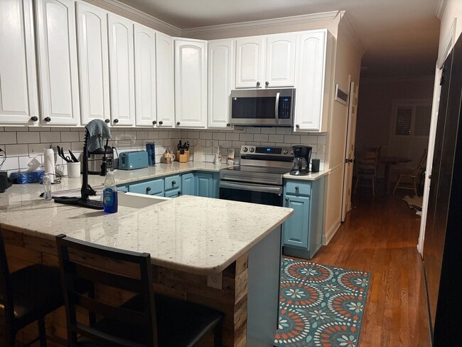 Photo - Spacious 5BR House in Oak City