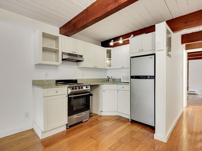 Photo - 77 Joy St Unit 2
