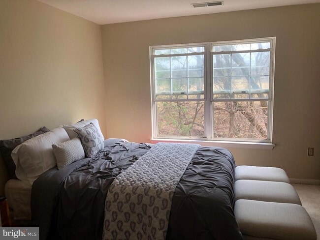 Photo - 6502 Lake Park Dr Unit 303