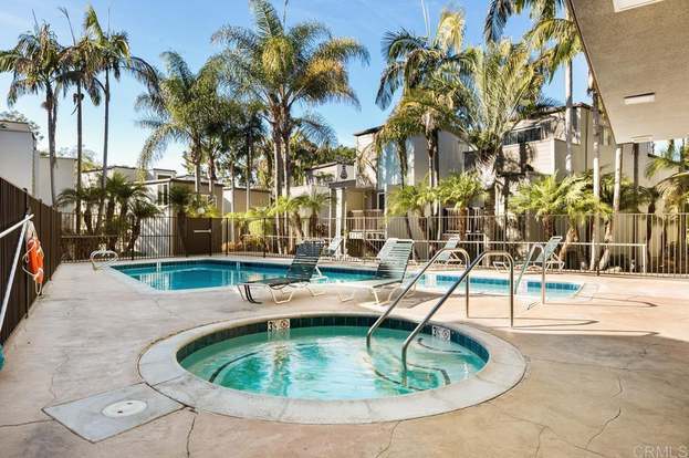 Hot tub and Pool - 4545 Collwood Blvd