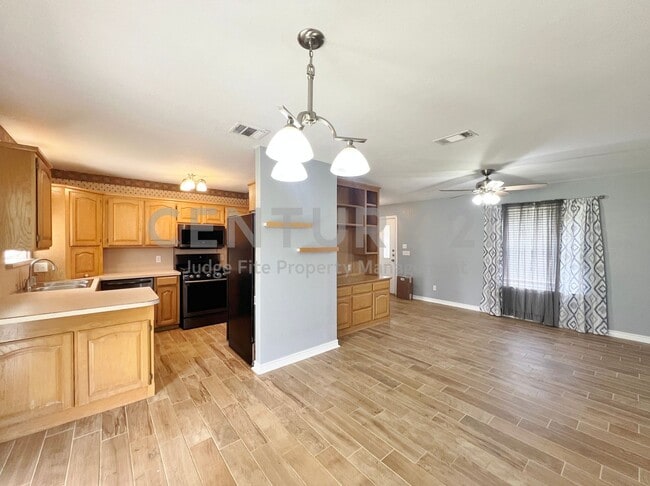 Photo - 408 W Morton Ave