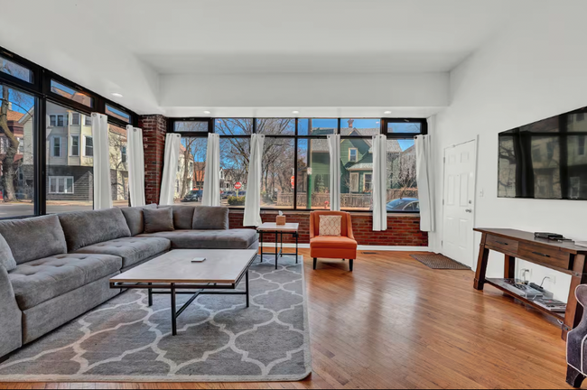 Photo - 3456 N Damen Ave Condo Unit 1