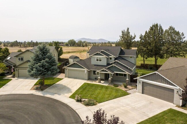 Photo - Gorgeous home at end of cul-de-sac with RV parking and views