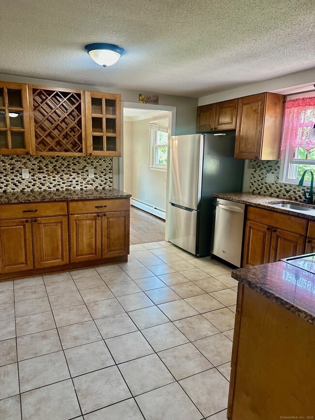 Photo - 254 Sand Hill Rd