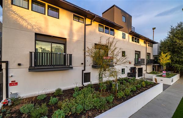 Photo - 4930 Laurel Canyon Blvd Unit 102