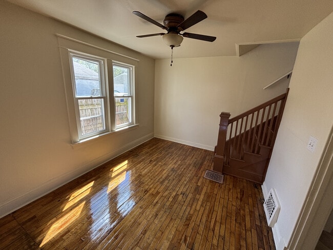 Photo - 1214 West Ave S