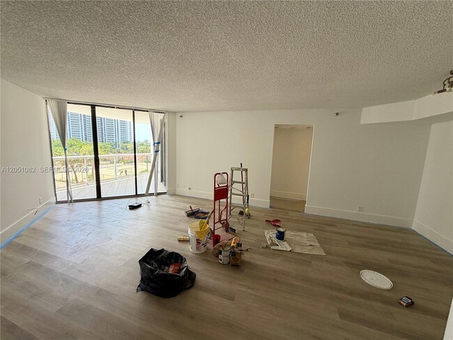 Photo - 3610 Yacht Club Dr Unit 602