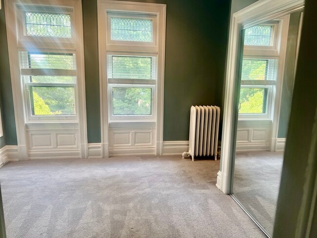 Photo - 4124 W Pine Blvd Unit 2F