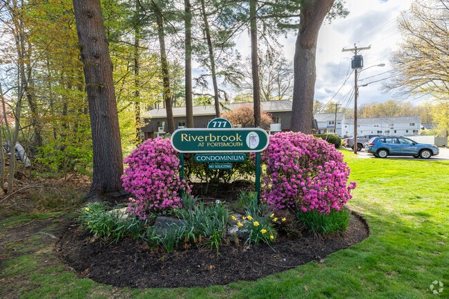 777 Middle Rd Portsmouth, NH - Riverbrook at Portsmouth