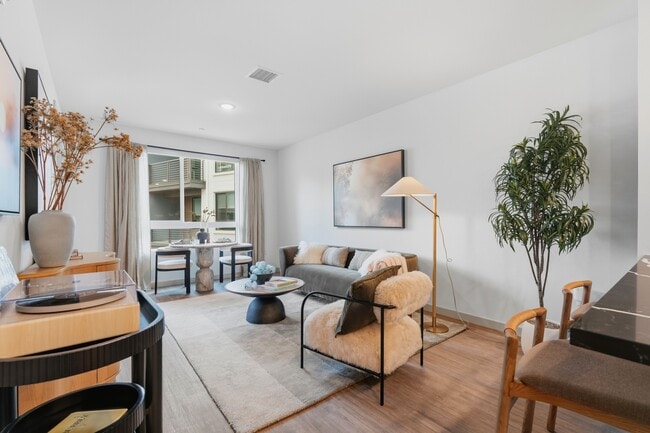 Solaris Encinitas