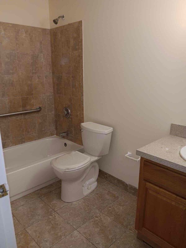 Photo - 675 New Brunswick Ave Unidad 206