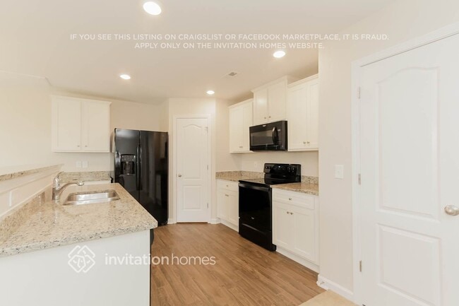 Photo - 2256 Latimer Ln