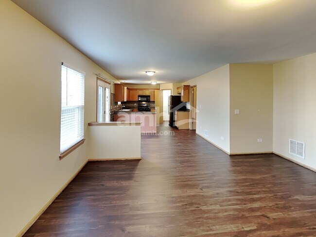 2505 Paradise Cir