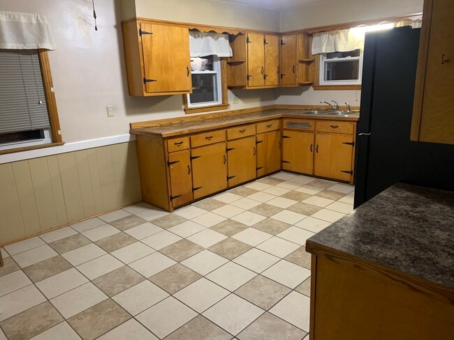 Photo - 1215 Grand Ave