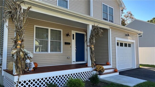 Photo - 100 Brentwood Ave