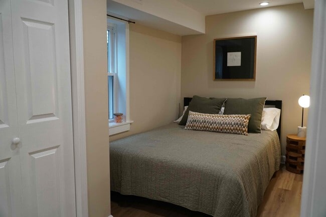 Photo - 3261 N Central Park Ave Unit Fully Furnished 2BR