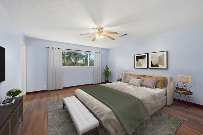 Photo - 7015 Pella Dr