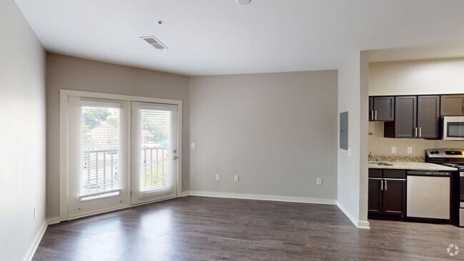 Building Photo - Studio Apartment in Melrose Heights- Close...