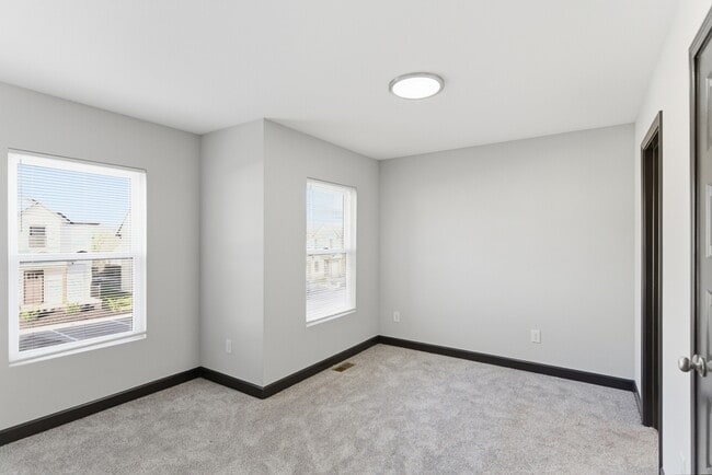 Photo - Delaney Way - 102