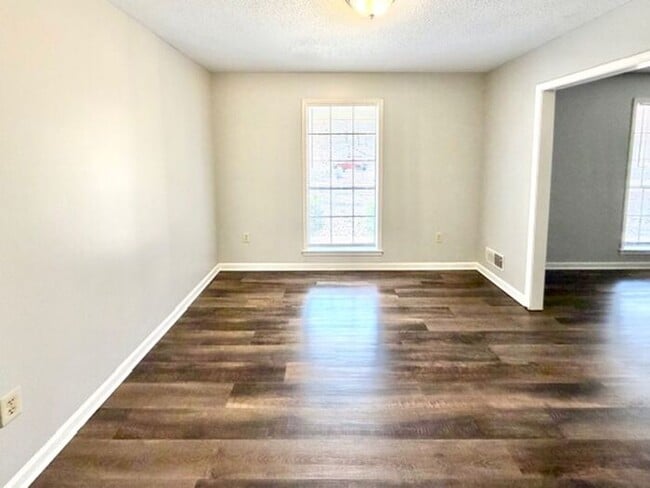 Photo - Spacious Home In Countrywood-4 Bedrooms 2827 SF