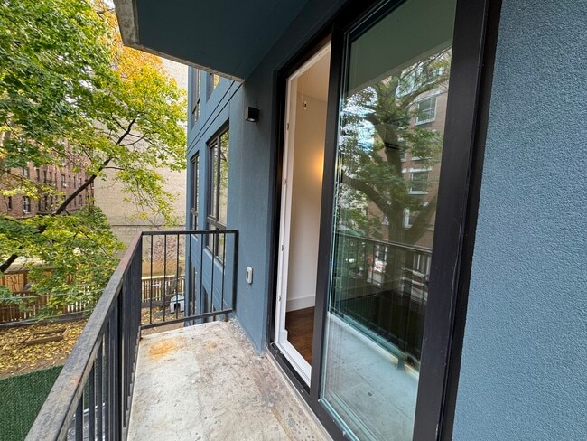 Photo - 150 Lenox Rd Unit 6