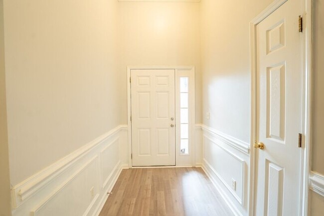 Photo - 123 West Tisbury Lane