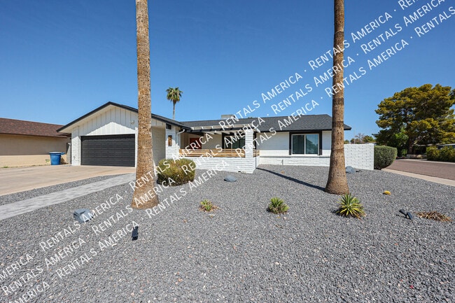 Photo - 1430 E Bell De Mar Dr