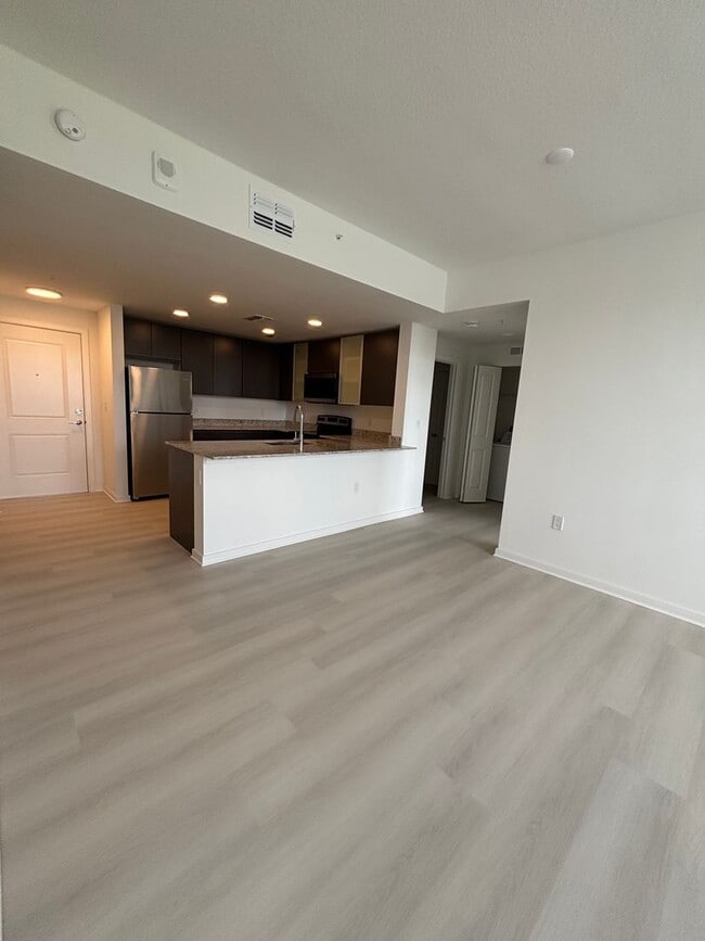 Photo - 5579 Millenia Park Blvd