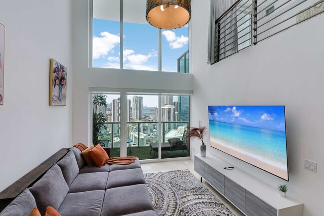 Photo - 41 SE 5th St Unit FL21-ID1245242P