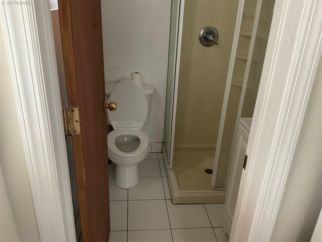 Photo - 205 N Wellwood Ave