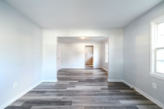 Photo - Spacious Duplex!