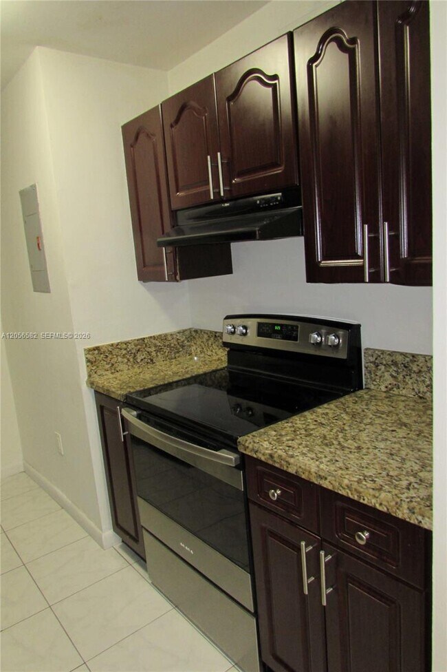Photo - 7411 SW 152nd Ave Unit 6-101