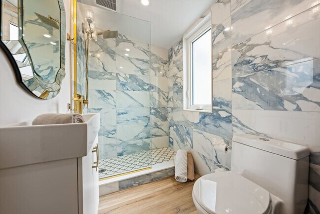 Photo - 2015 Water St Unité SI ID1403746P