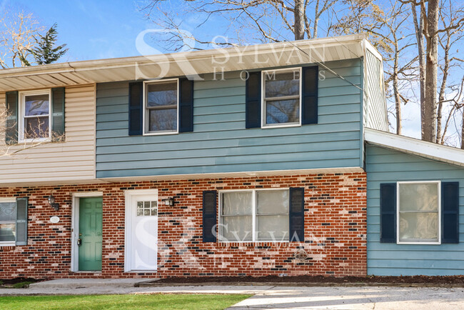 Photo - Updated 3BR home in Crownsville available ...