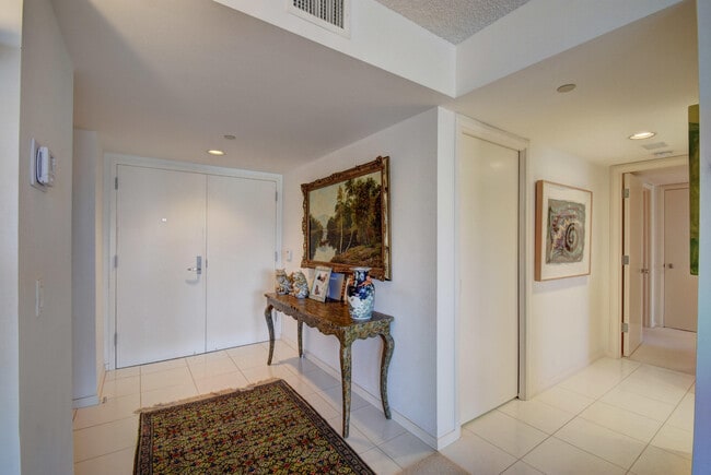3210 S Ocean Blvd Unit 903