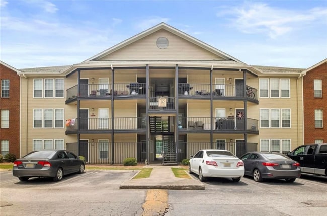 Building Photo - 626 Shug Jordan Pkwy Unit 245