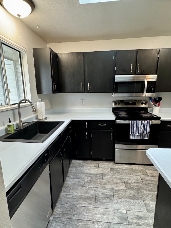 Photo - 259 Quincy Ln