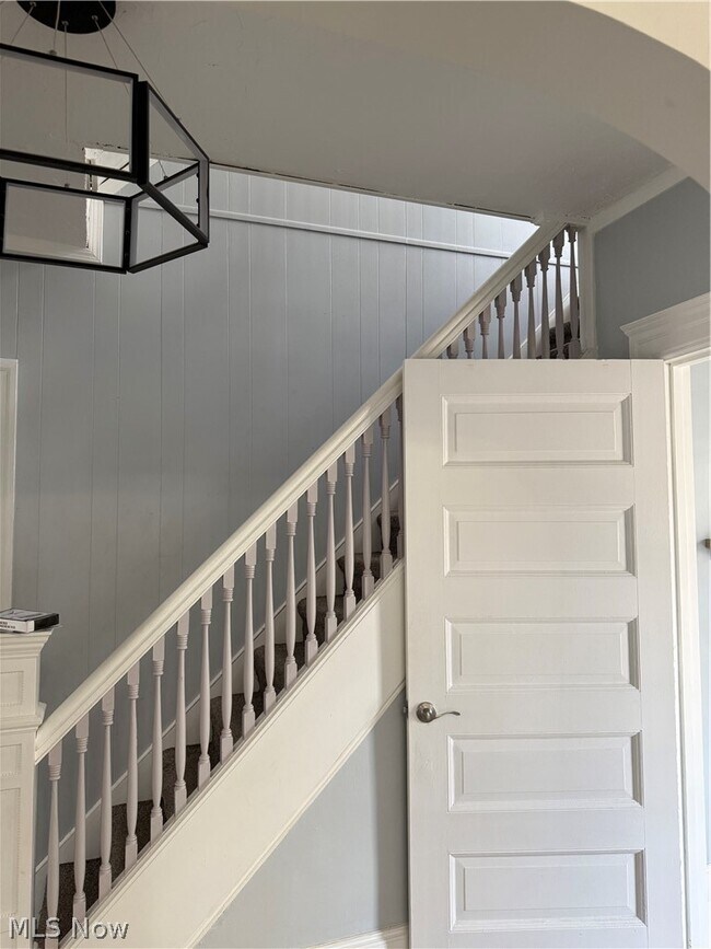 Photo - 1460 Elmwood Ave