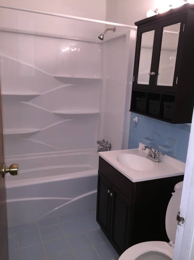 Building Photo - 32 Tanager Rd Unit 3204 Rental