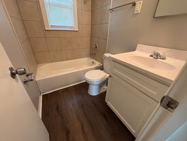 Photo - 3803 Kalamath Cove