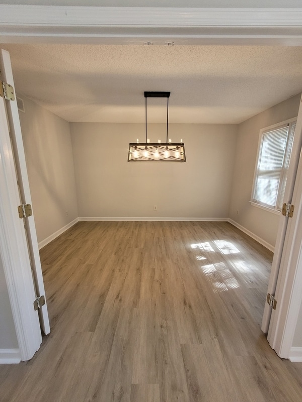 Photo - 508 Farmingdale Rd SE