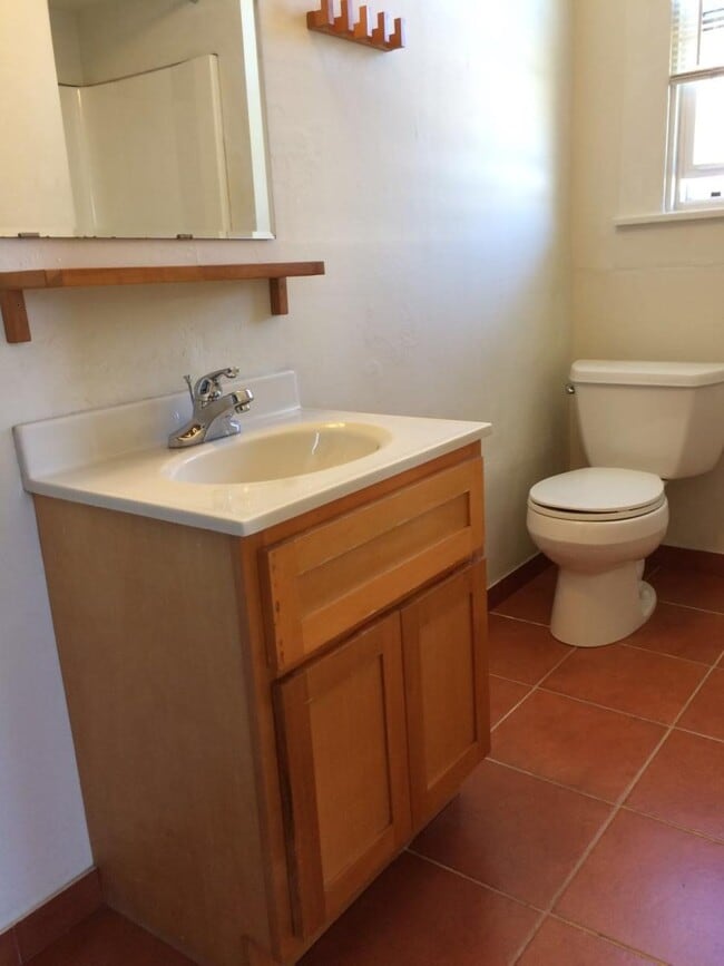 Bathroom - 850 6th Ave Unit C