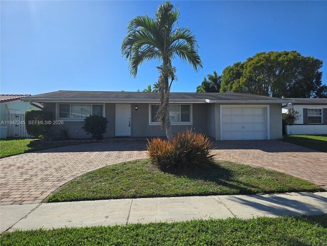 Building Photo - 9110 NW 24th Pl