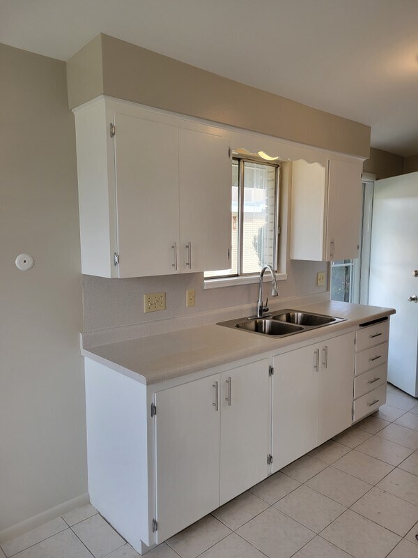 Photo - 800 Colorado St Unit 1