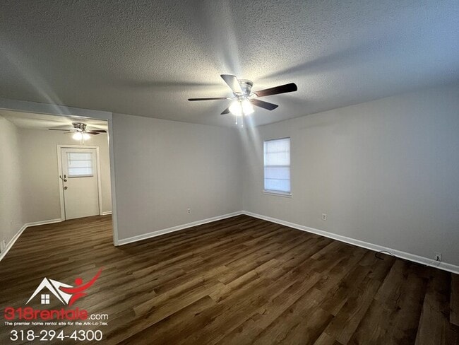 Photo - 4811 Sheryl St