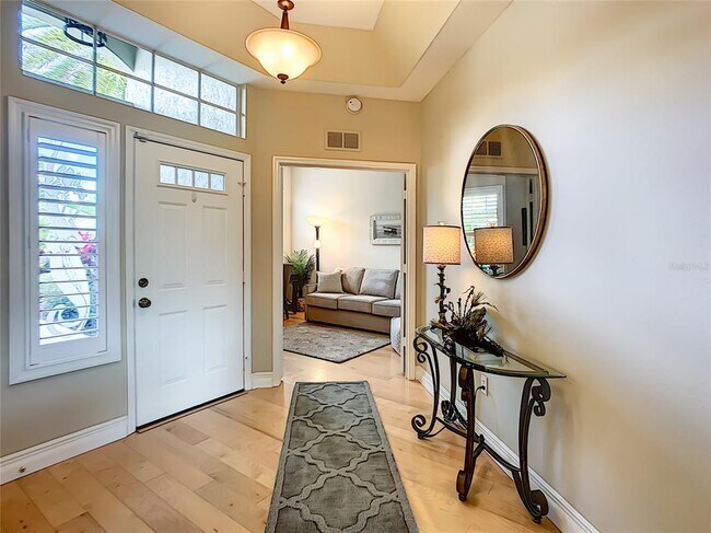 539 Fallbrook Dr